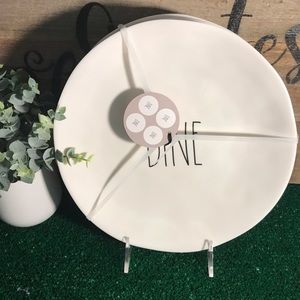 Rae Dunn Dine plates set 4